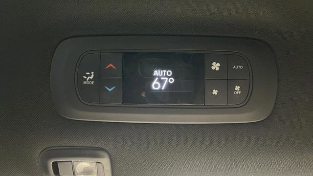 Used 2023 Chrysler Pacifica Limited w/ Uconnect Theater Family Group FWD image 37
