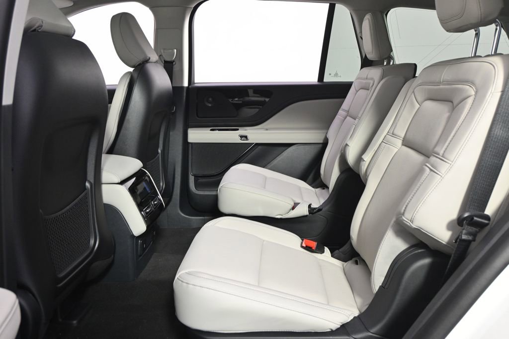 New 2026 Lincoln Aviator Reserve image 22