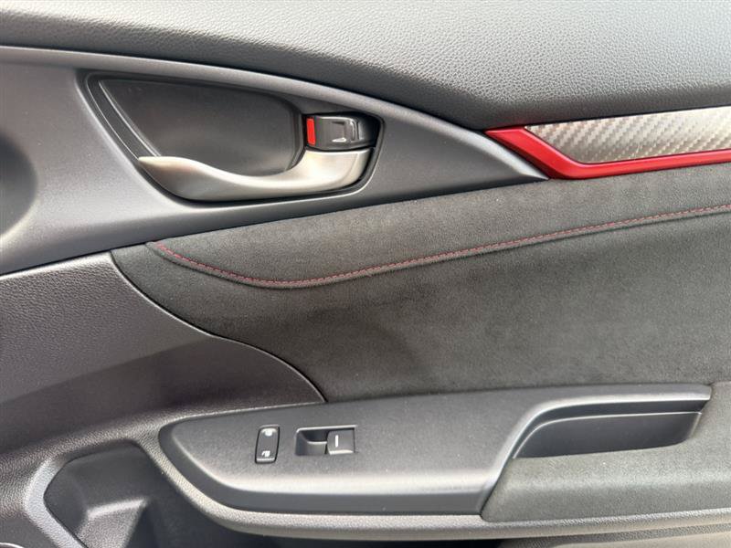 Used 2019 Honda Civic Type R image 13