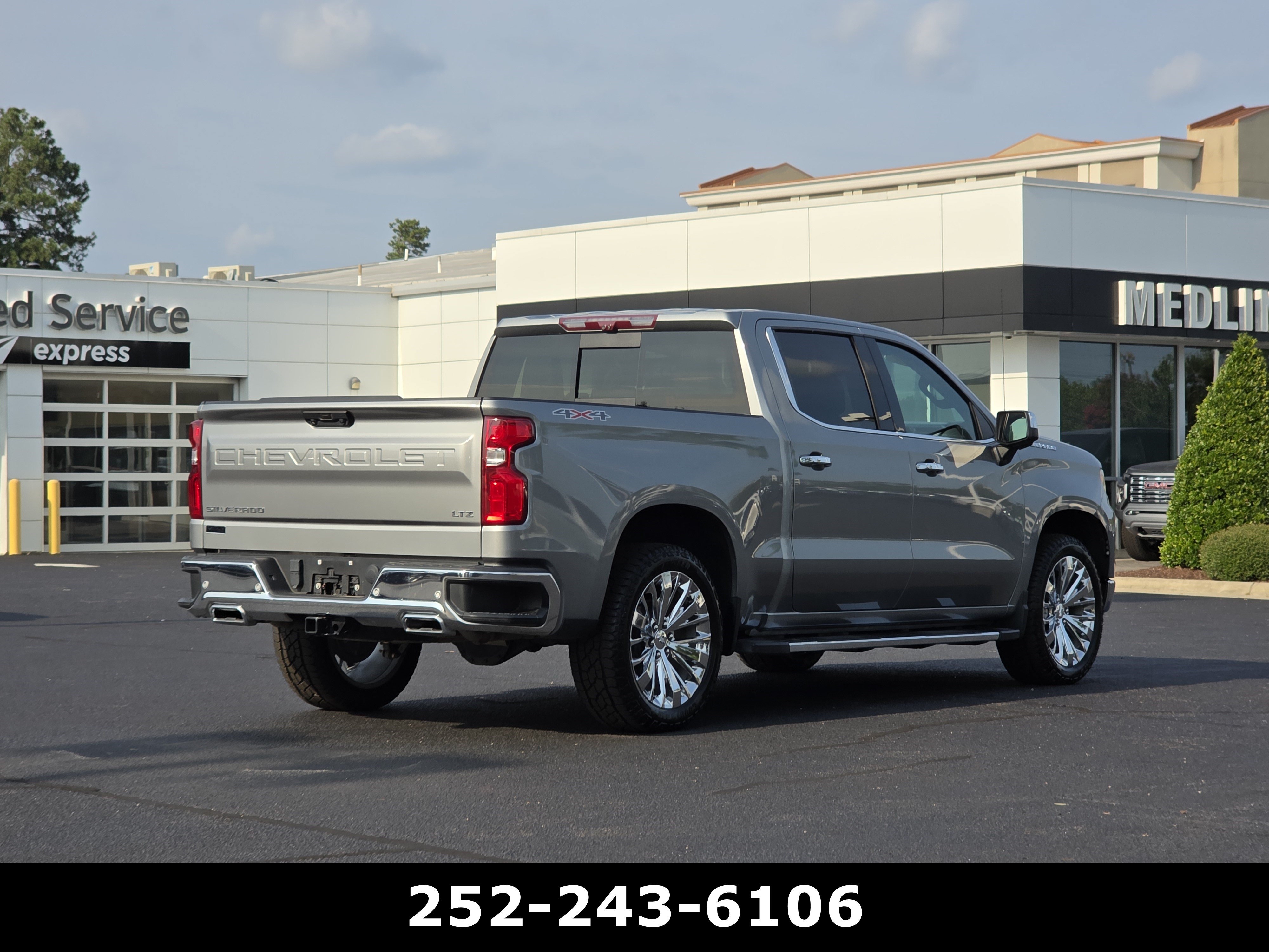 Used 2023 Chevrolet Silverado 1500 LTZ w/ LTZ Premium Package AWD/4WD image 7