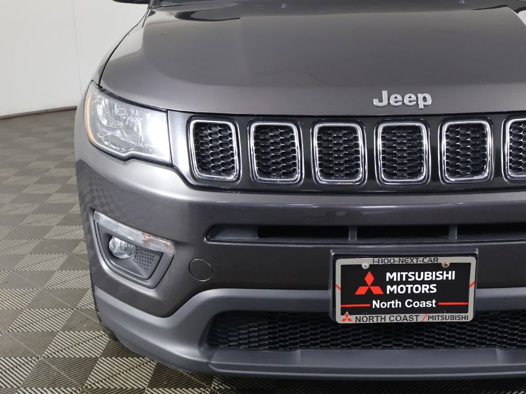 Used 2019 Jeep Compass Latitude w/ Popular Equipment Group image 11