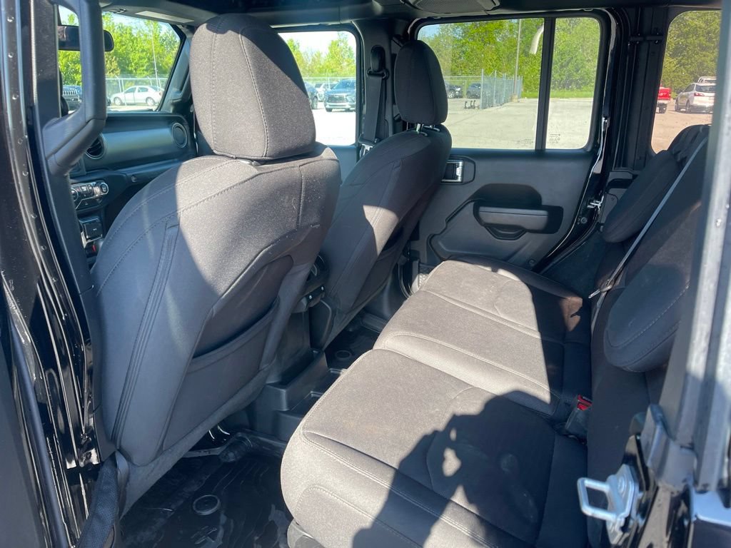 Used 2023 Jeep Wrangler Unlimited w/ Cold Weather Group AWD/4WD image 13