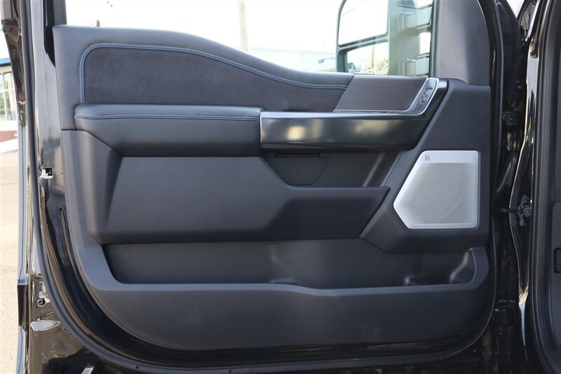 Used 2026 Ford F450 Platinum AWD/4WD image 16