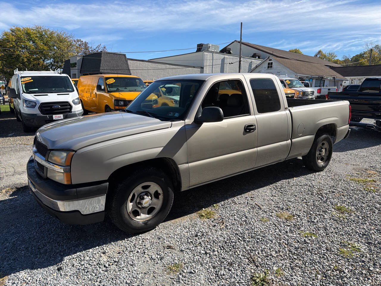 Used 2004 Chevrolet Silverado 1500 W/T RWD image 4