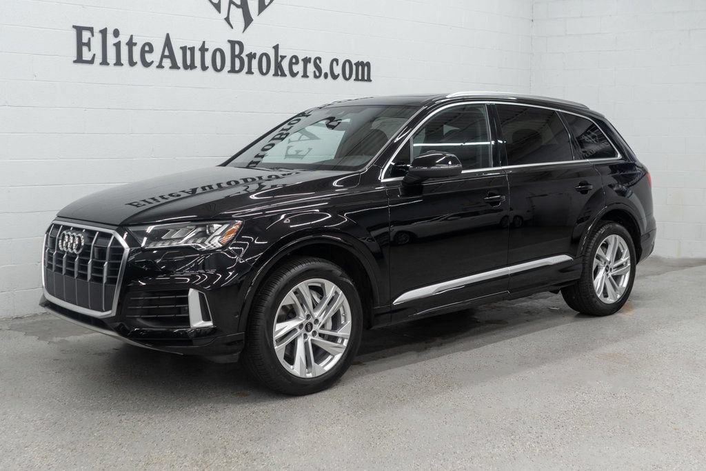 Used 2023 Audi Q7 3.0T Premium w/ Convenience Package AWD/4WD image 39