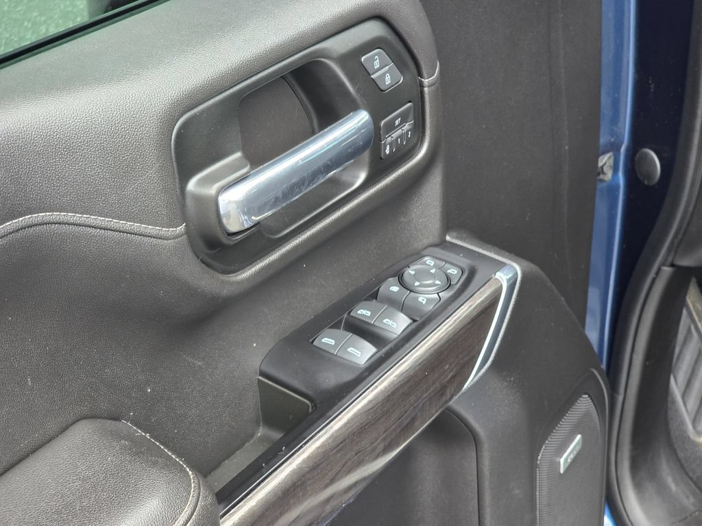 Certified 2019 Chevrolet Silverado 1500 LTZ w/ LTZ Plus Package AWD/4WD image 38