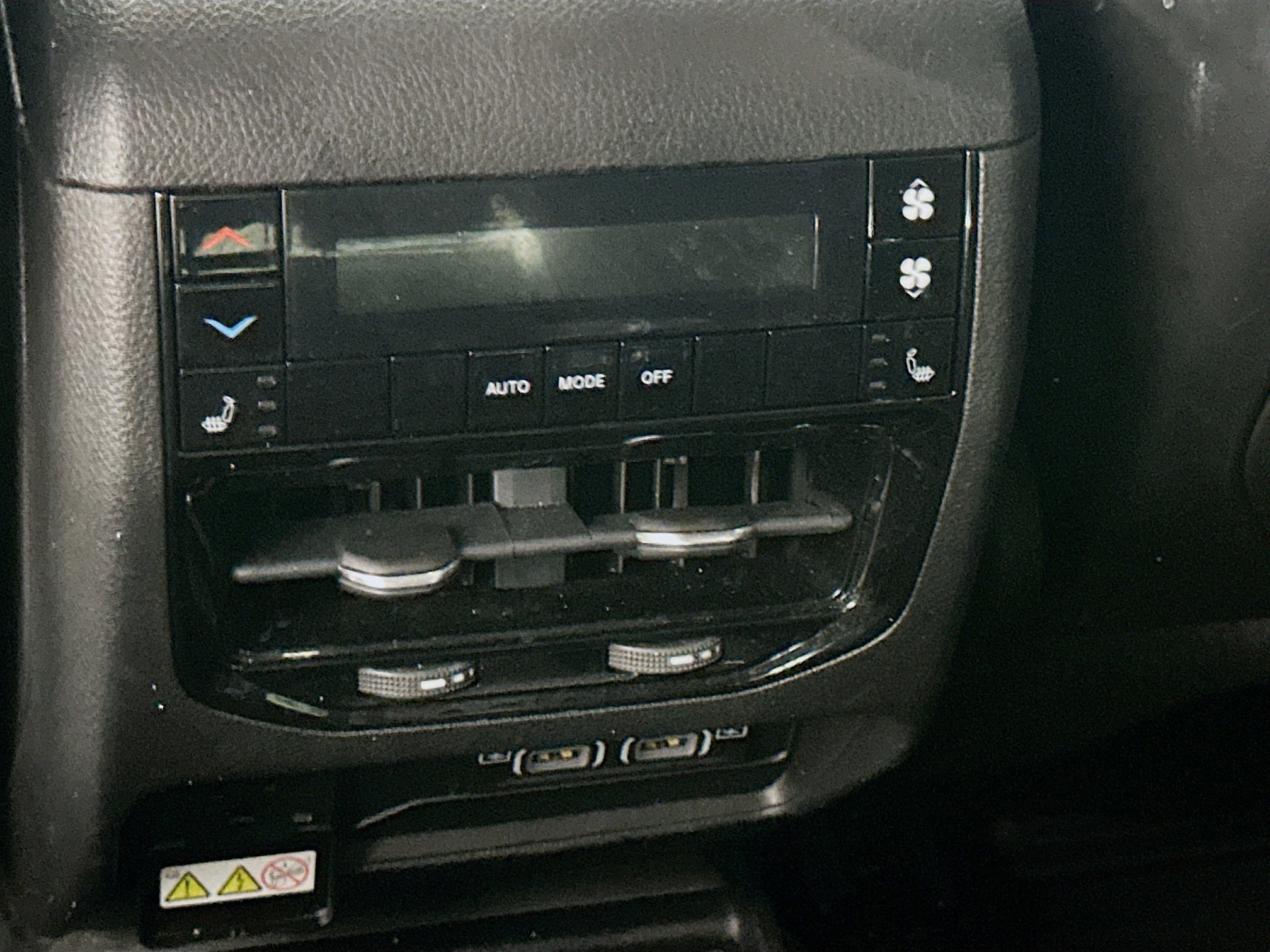 Used 2023 Jeep Grand Cherokee L Limited image 27