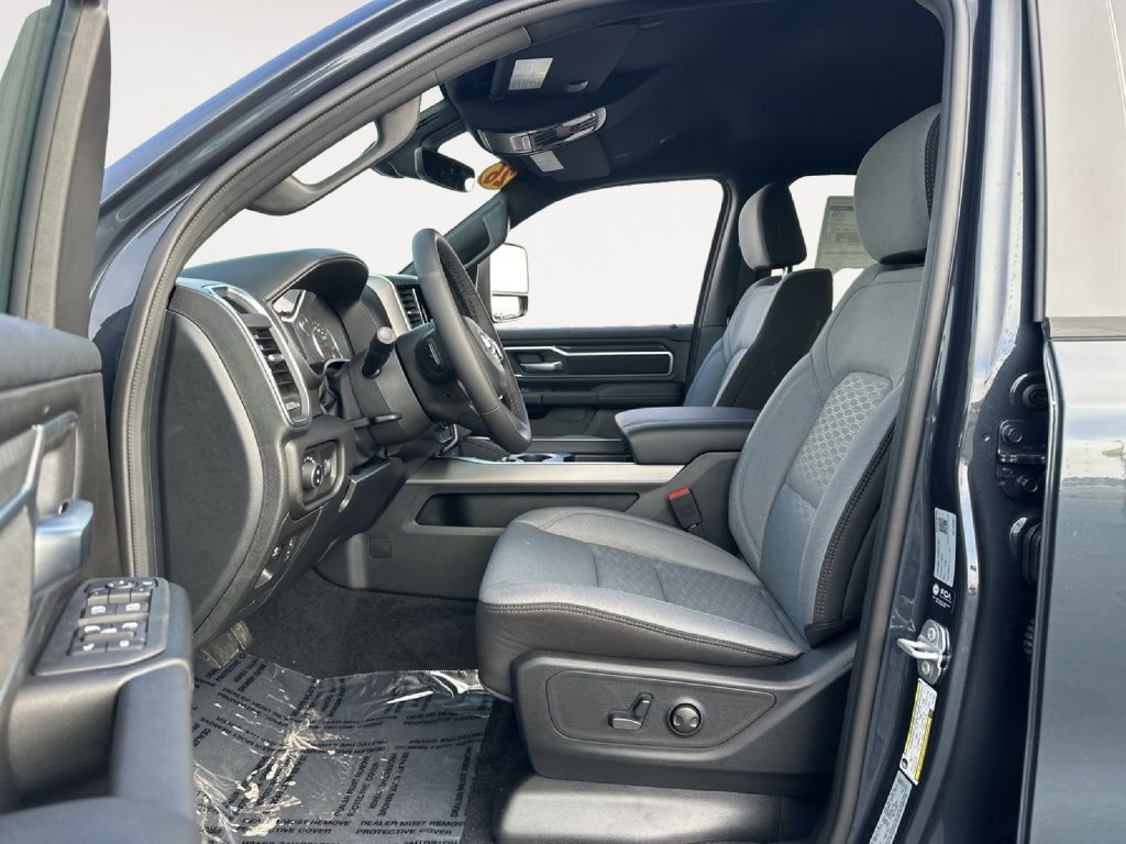 New 2026 RAM 1500 Big Horn AWD/4WD image 8
