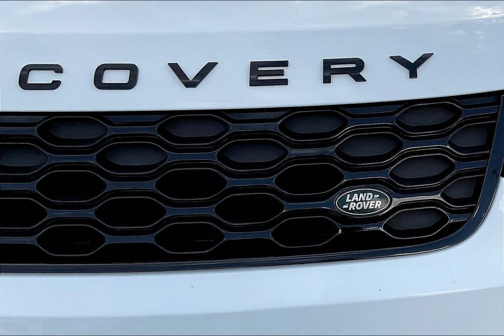 Used 2023 Land Rover Discovery HSE R-Dynamic AWD/4WD image 30