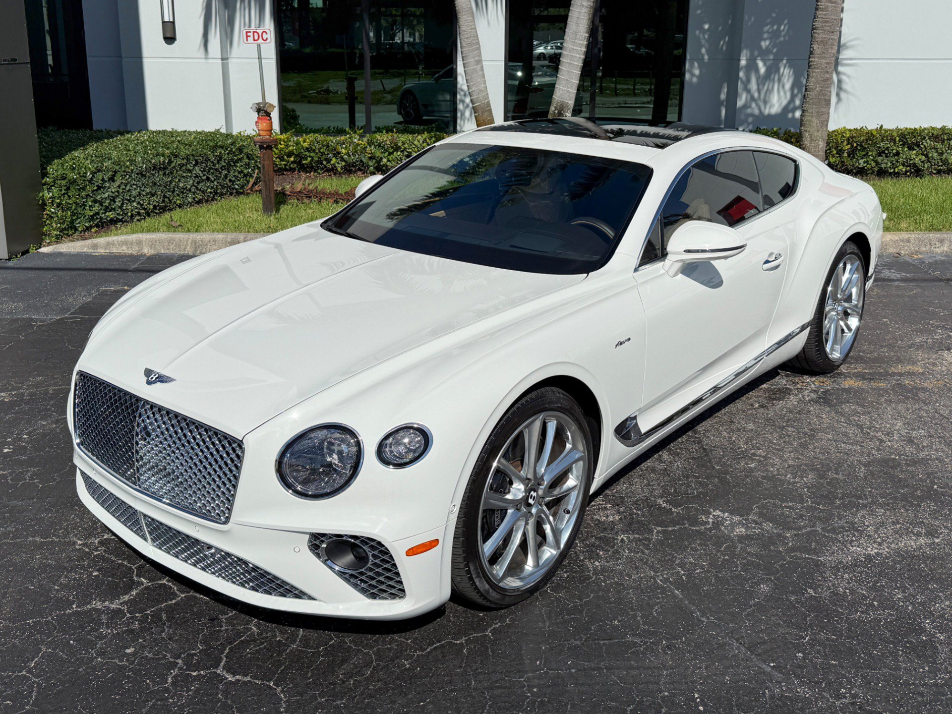 Used 2023 Bentley Continental GT Azure AWD/4WD image 35
