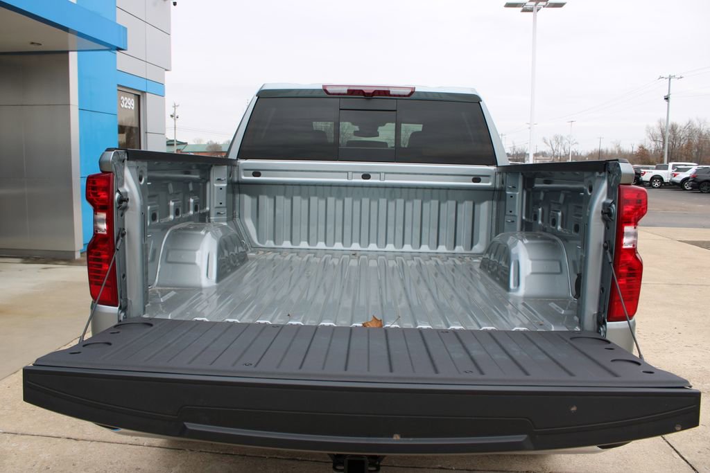 New 2026 Chevrolet Silverado 1500 LT w/ All Star Edition Plus image 17