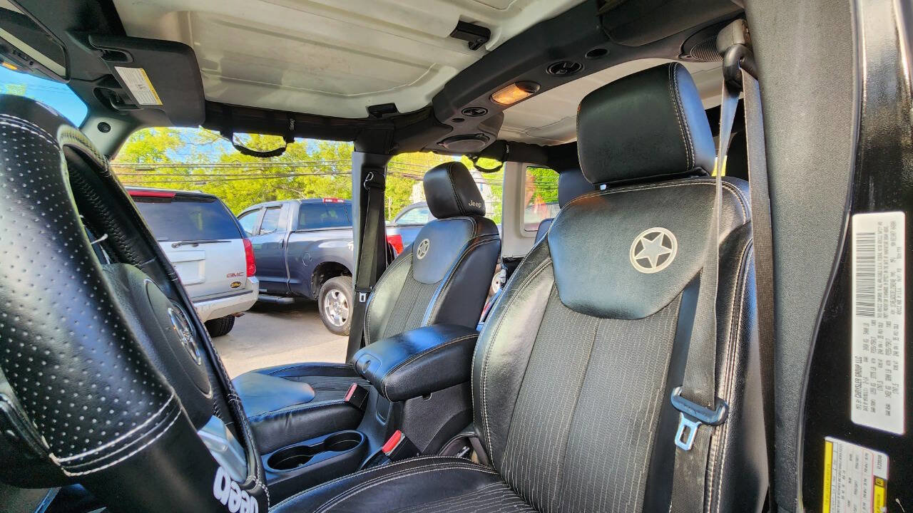 Used 2014 Jeep Wrangler Unlimited Sport AWD/4WD image 31