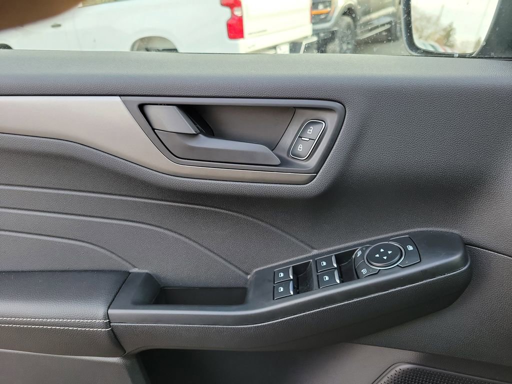 New 2026 Ford Escape Active w/ Cold Weather Package image 18