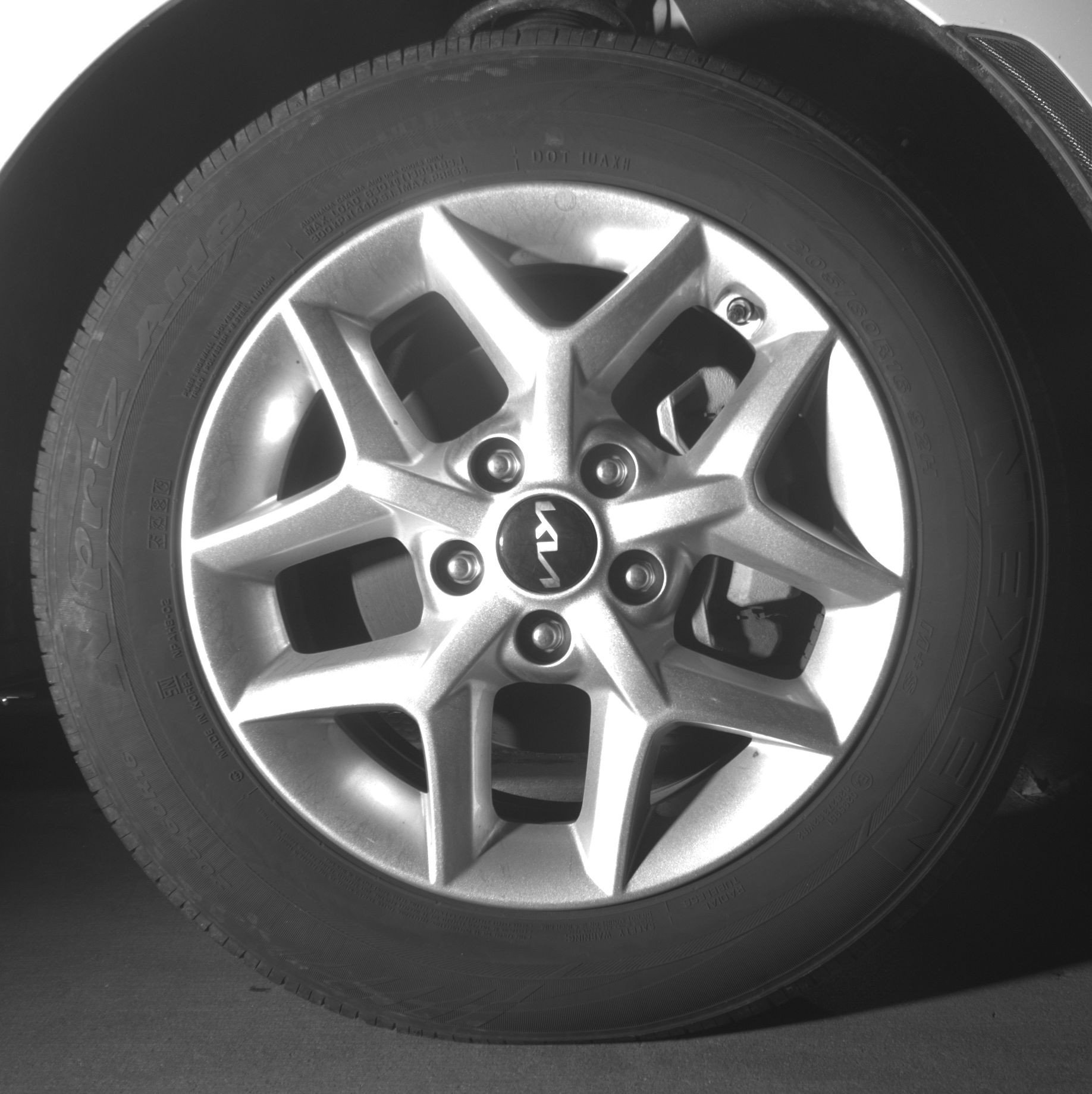 Used 2025 Kia Soul LX w/ LX Technology Package FWD image 13