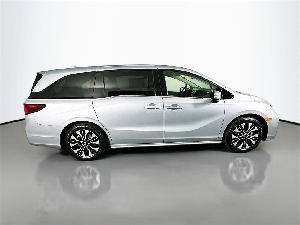 New 2026 Honda Odyssey Elite image 8
