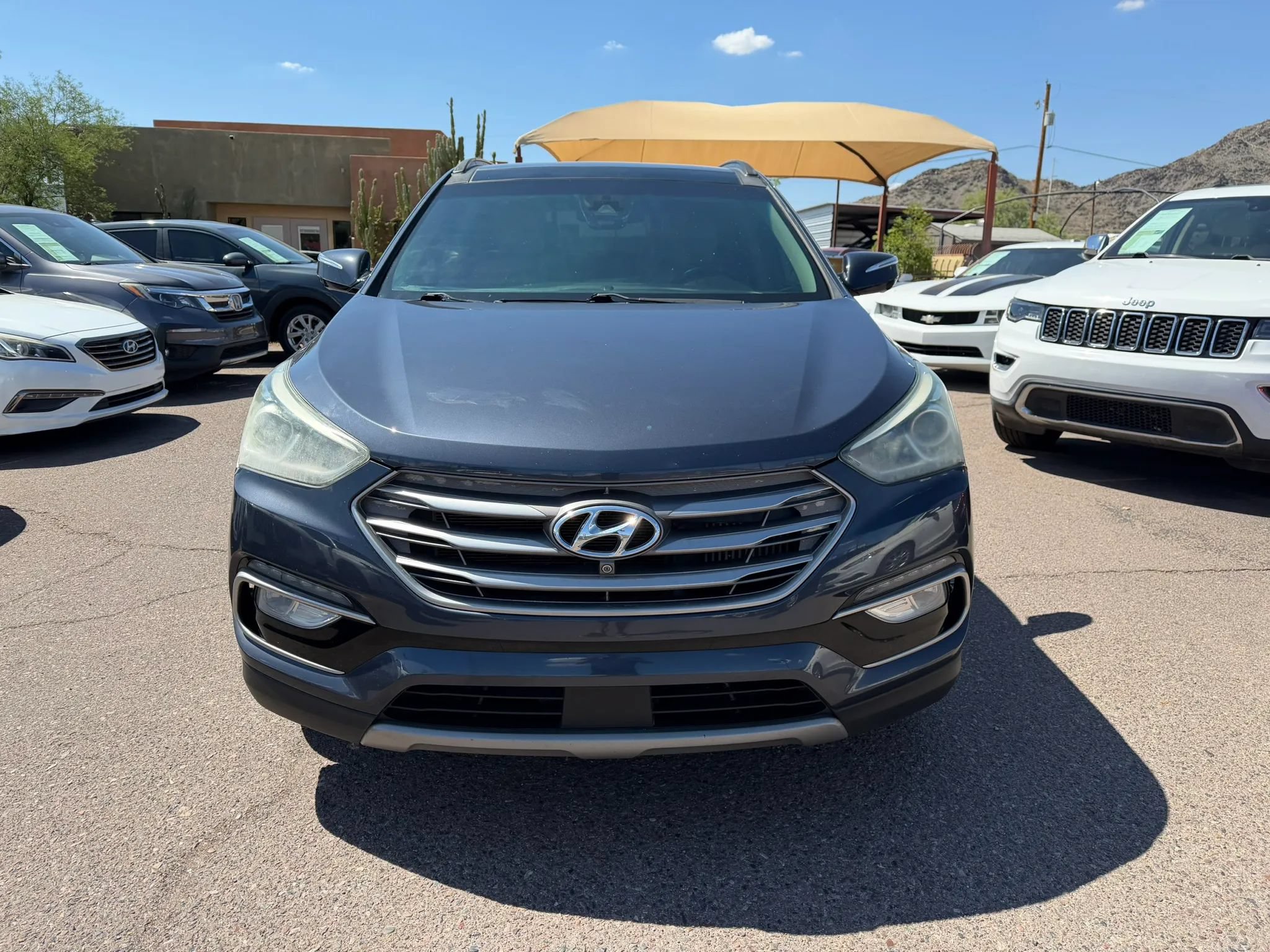 Used 2017 Hyundai Santa Fe Sport w/ 2.0T Ultimate Tech Package 05 FWD image 2