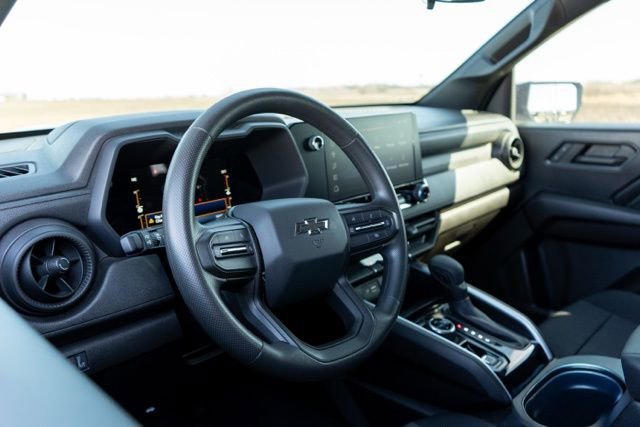 Used 2023 Chevrolet Colorado Trail Boss w/ Advanced Trailering Package image 13