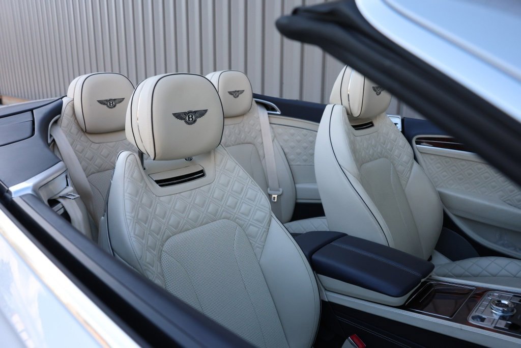 Used 2021 Bentley Continental GT image 5