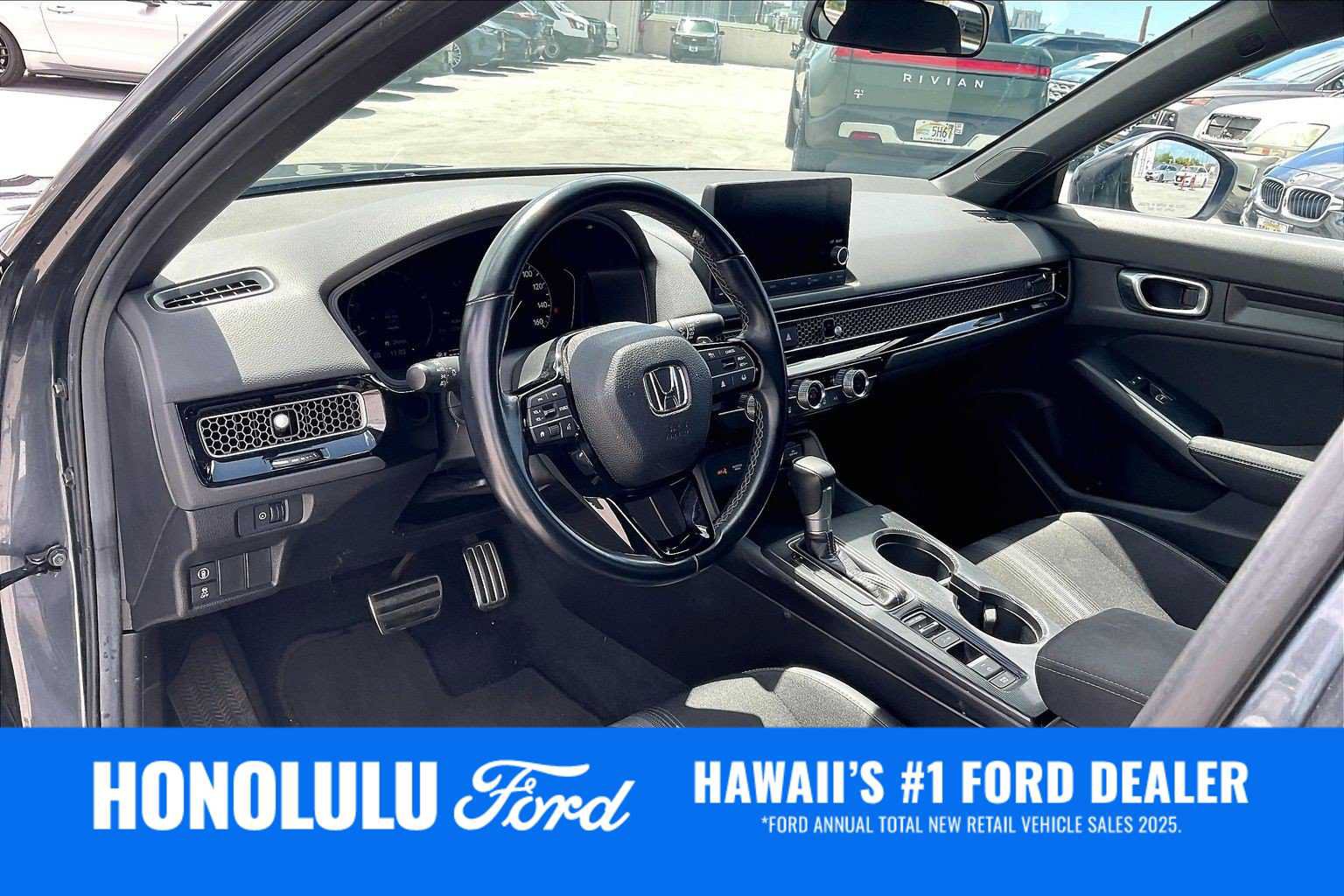 Used 2024 Honda Civic Sport image 2