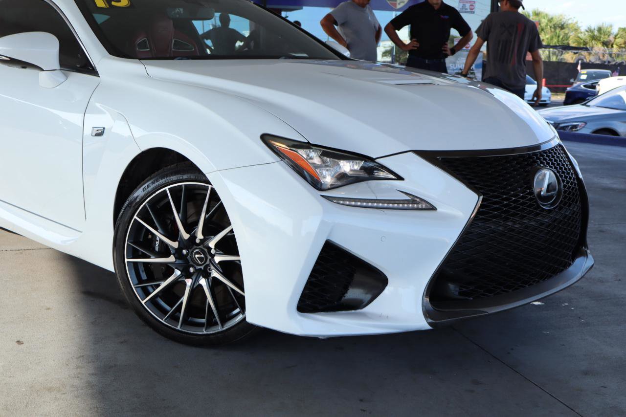 Used 2015 Lexus RC F w/ Performance Package RWD image 2