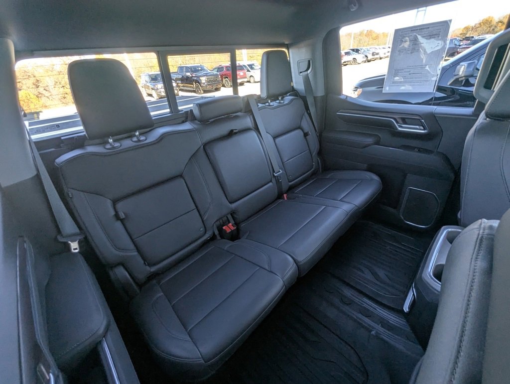 Used 2023 GMC Sierra 1500 SLT w/ SLT Premium Package image 30