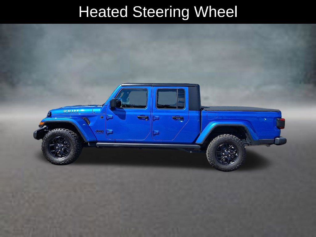 Used 2025 Jeep Gladiator Sport AWD/4WD image 9