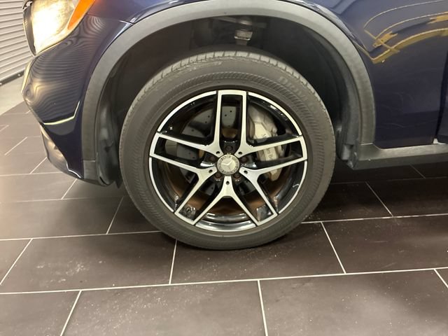 Used 2017 Mercedes-Benz GLC 300 4MATIC image 27