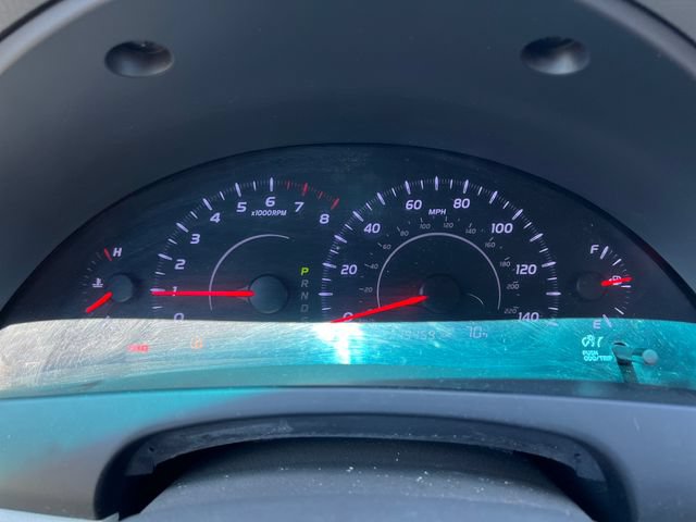 Used 2010 Toyota Camry LE FWD image 20