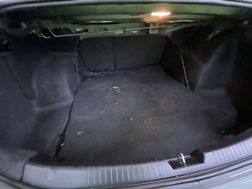 Used 2017 Chevrolet Malibu LT image 12