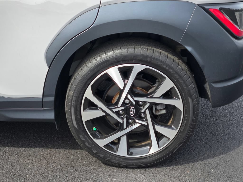 Certified 2023 Hyundai Kona Limited AWD/4WD image 24