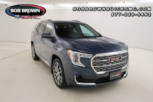 Used 2024 GMC Terrain Denali w/ Denali Premium Package