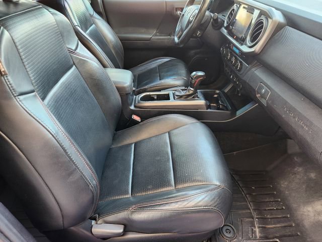 Used 2019 Toyota Tacoma TRD Pro AWD/4WD image 14