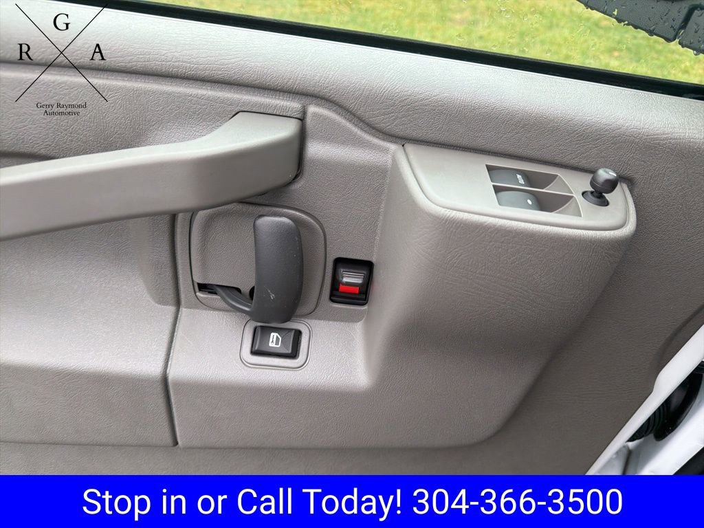 New 2025 Chevrolet Express 3500 w/ Driver Convenience Package RWD image 23