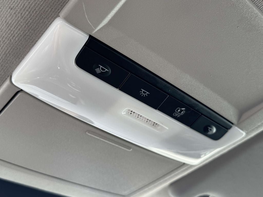 Used 2024 Nissan Sentra S FWD image 12