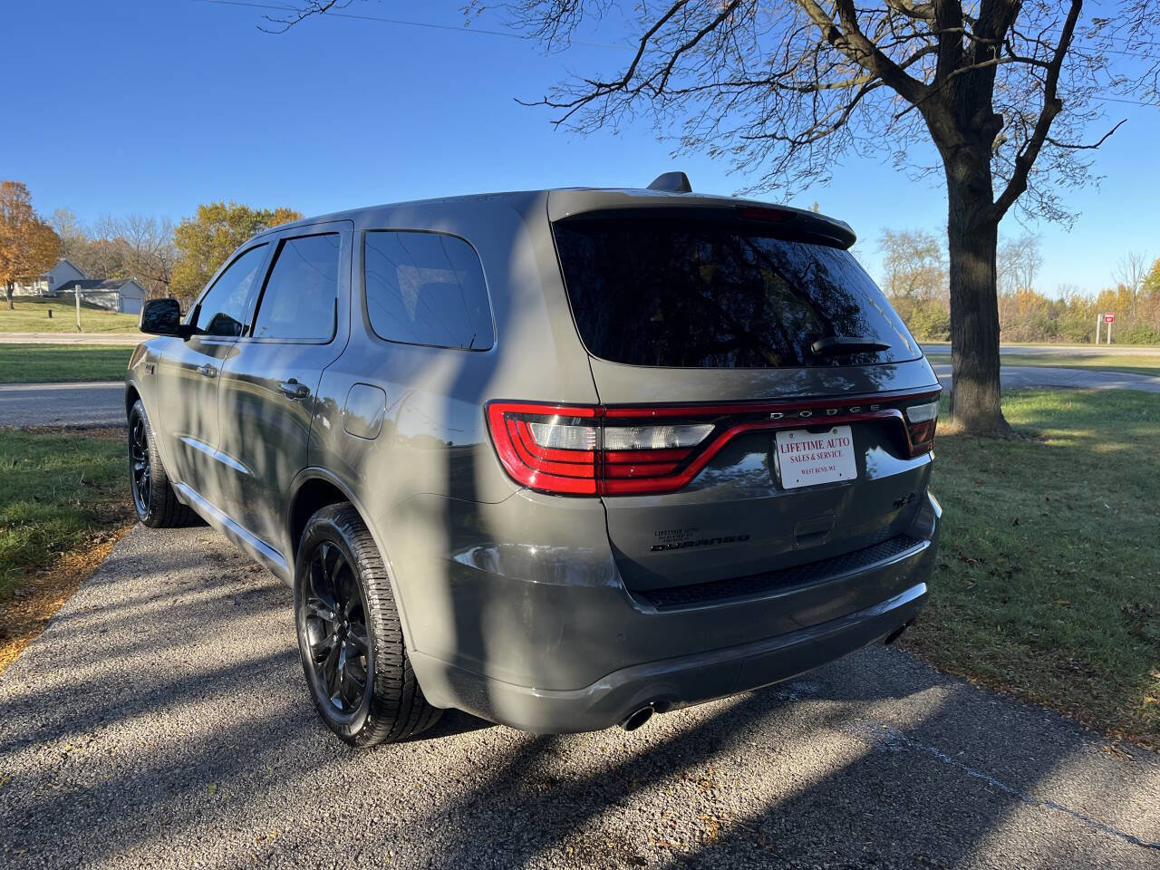 Used 2019 Dodge Durango R/T w/ Technology Group image 3