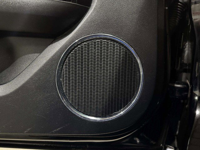 Used 2016 Ford Mustang Premium image 21