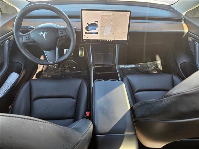 Used 2020 Tesla Model 3 Performance image 15