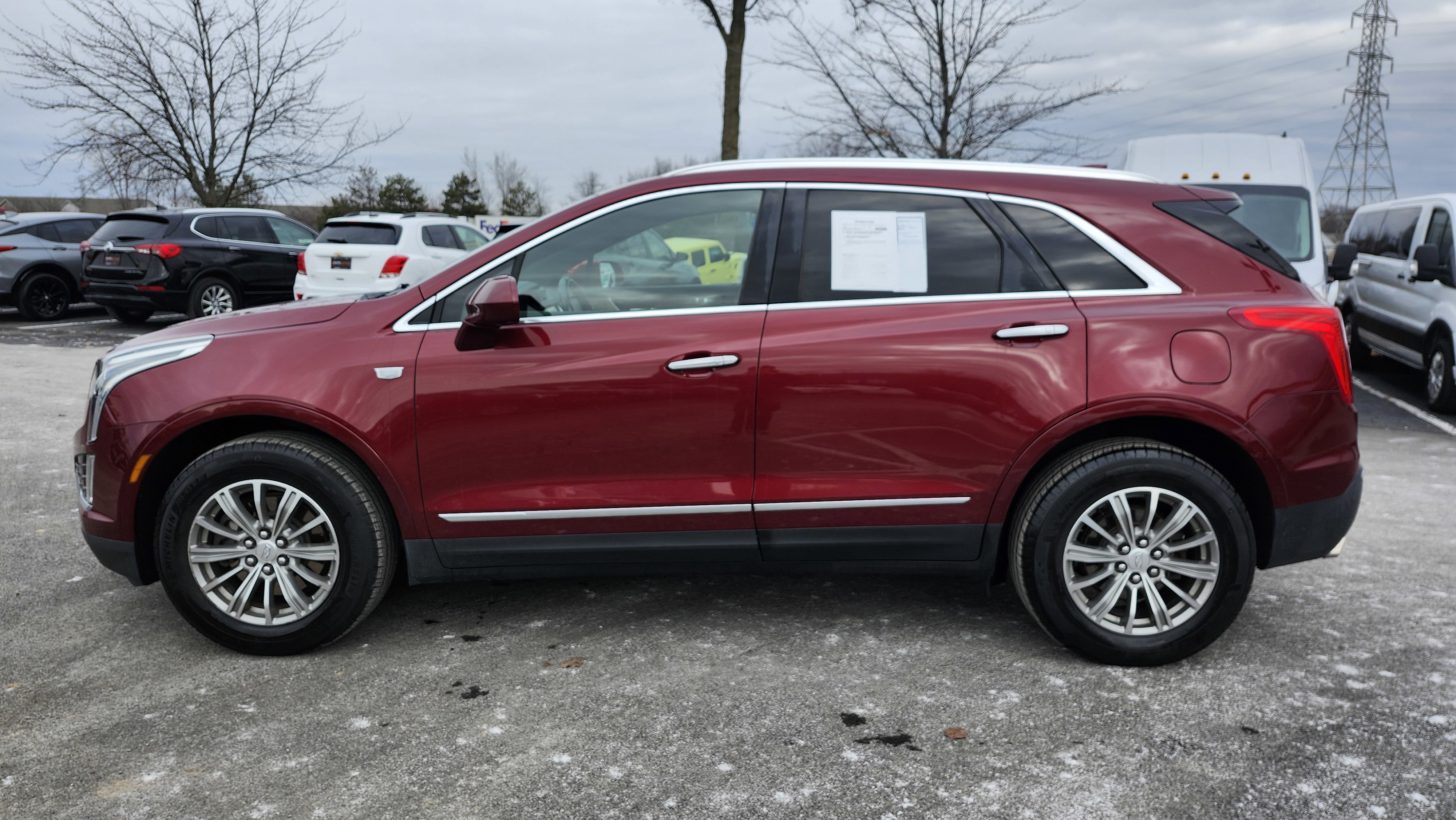 Used 2018 Cadillac XT5 Luxury w/ Driver Awareness Package image 14