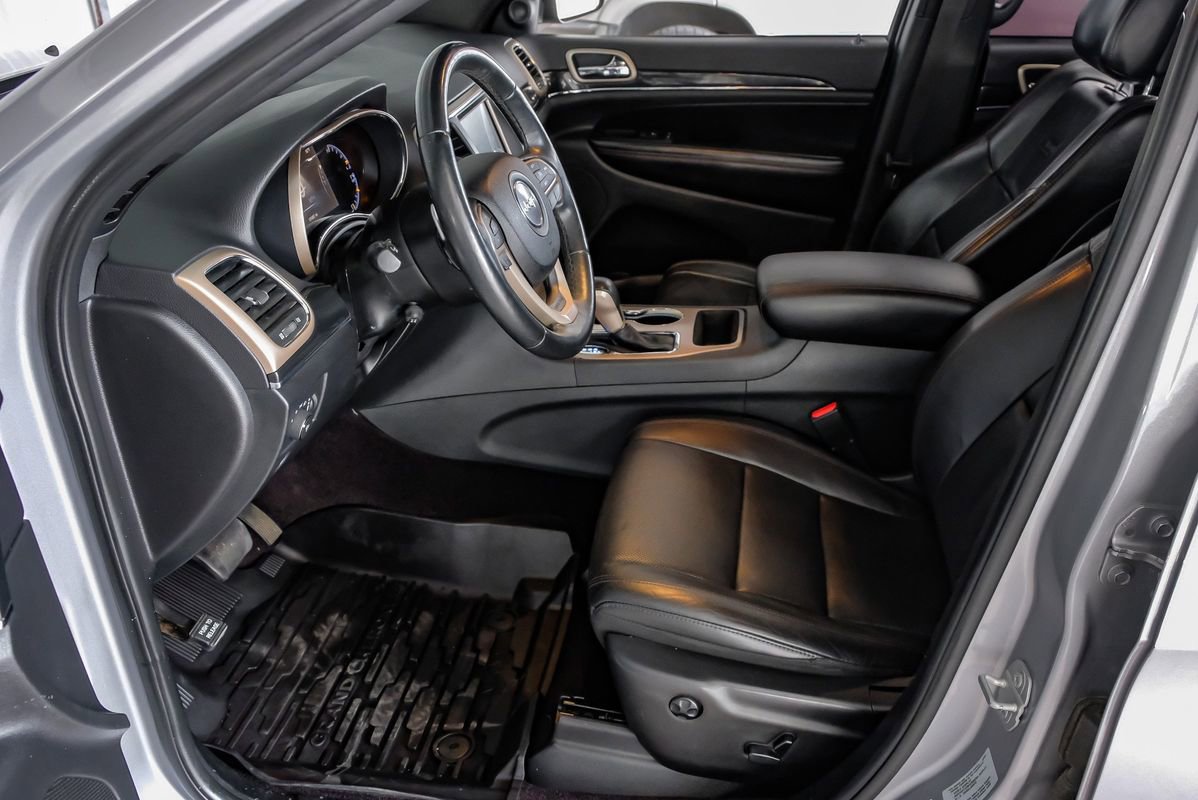 Used 2016 Jeep Grand Cherokee Limited 75th Anniversary image 14