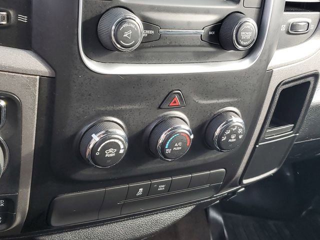 Used 2015 RAM 1500 Express image 18