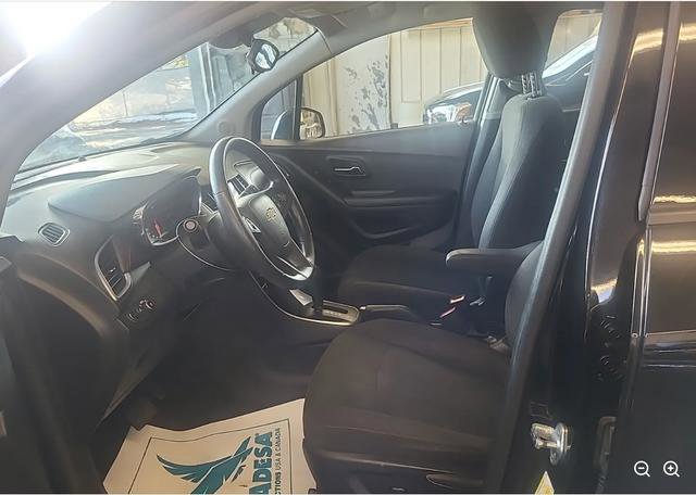 Used 2021 Chevrolet Trax LS w/ Tint and Cruise Package image 13