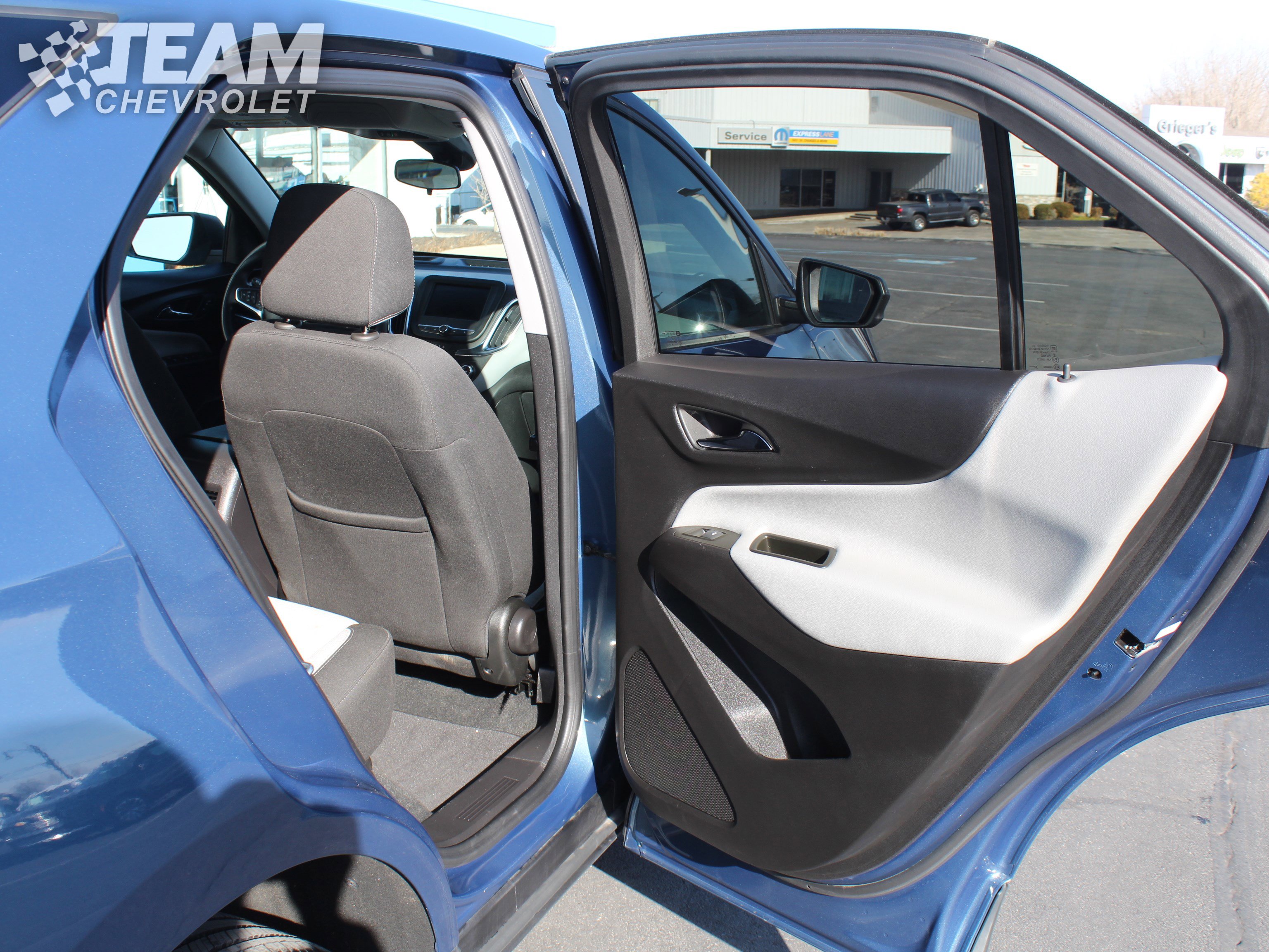 Certified 2024 Chevrolet Equinox LS w/ LS Convenience Package image 22