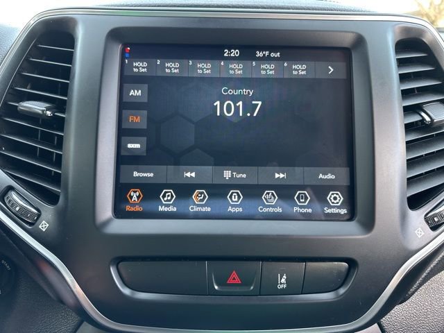 Used 2022 Jeep Cherokee Latitude image 10