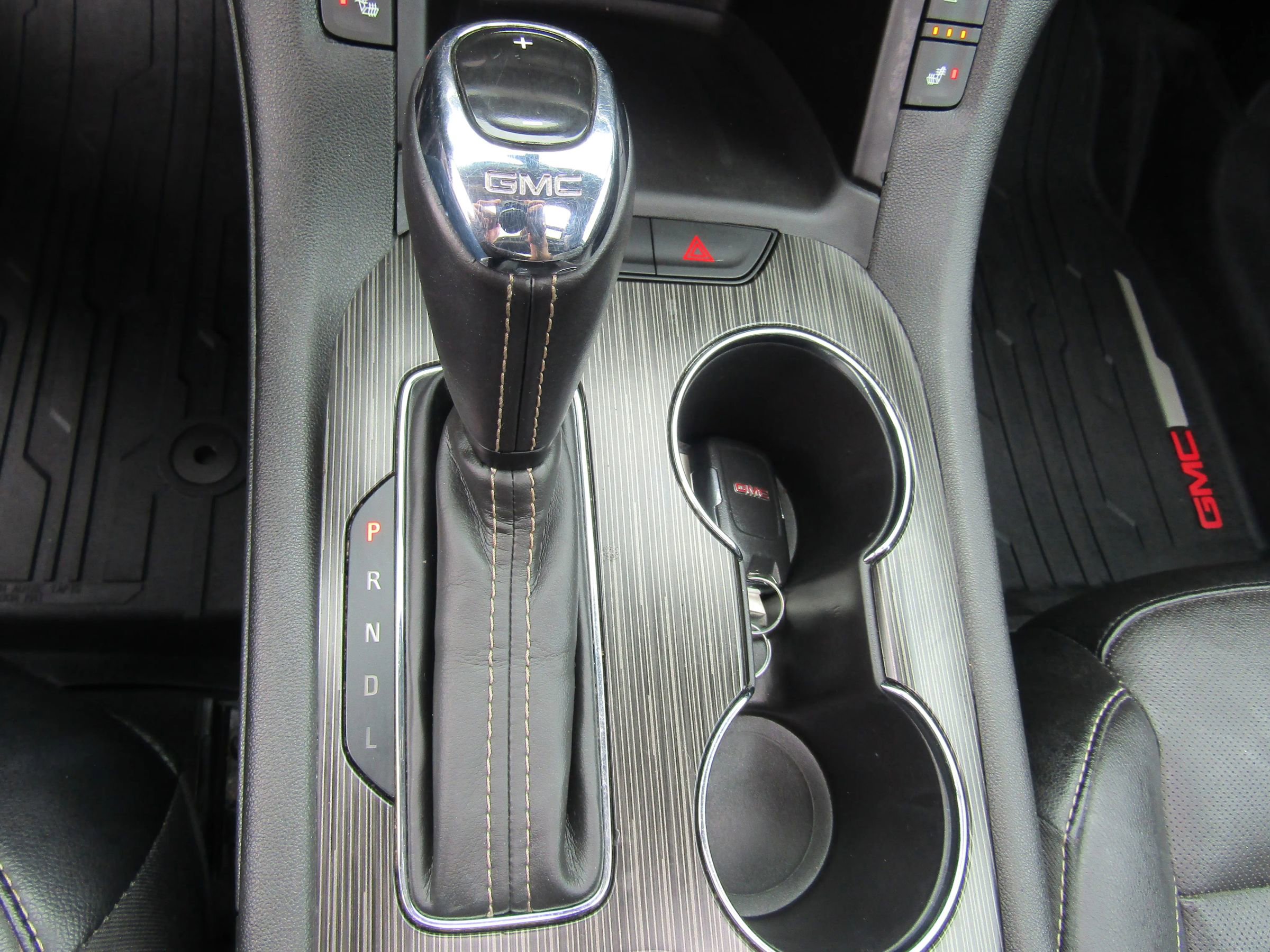 Used 2018 GMC Acadia SLT AWD/4WD image 28