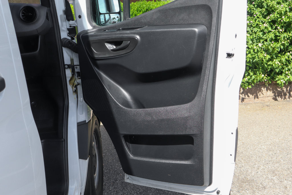 Used 2023 Mercedes-Benz Sprinter 2500 image 33