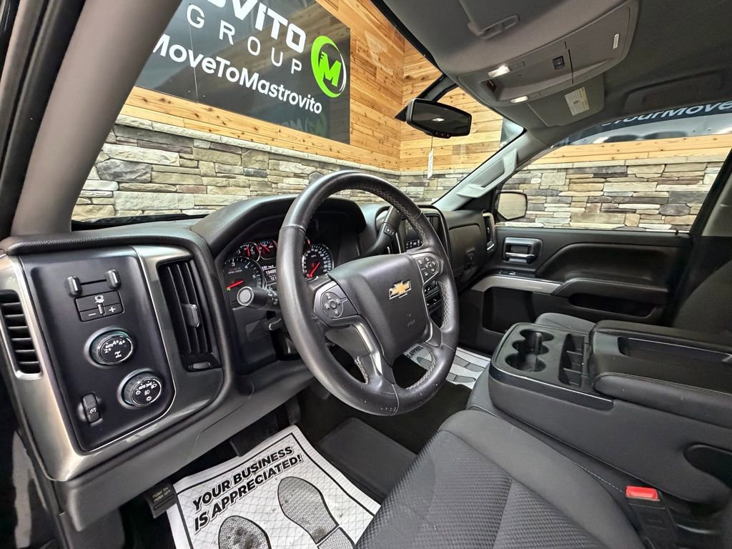 Used 2018 Chevrolet Silverado 1500 LT w/ All Star Edition image 10