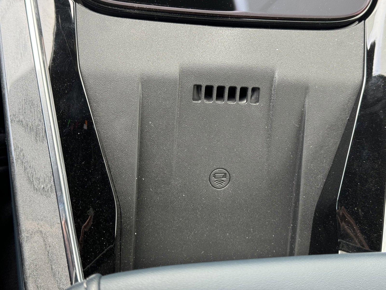 New 2025 Cadillac Escalade IQ Sport 2 image 27