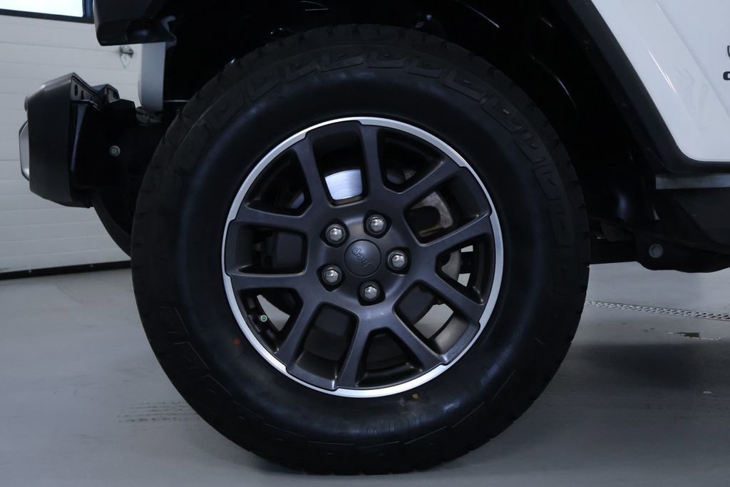 Used 2020 Jeep Gladiator Overland AWD/4WD image 33