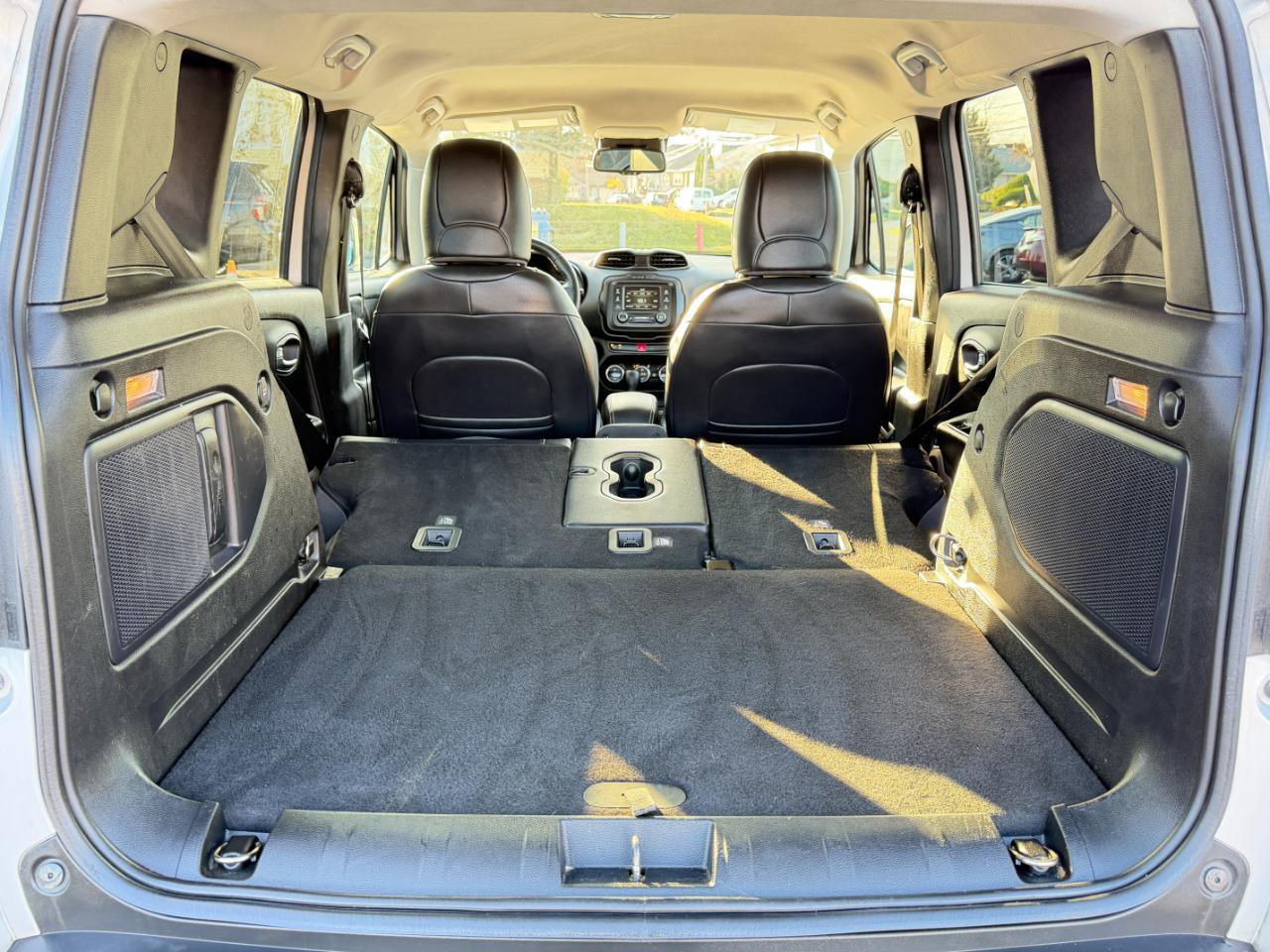 Used 2015 Jeep Renegade Limited AWD/4WD image 35