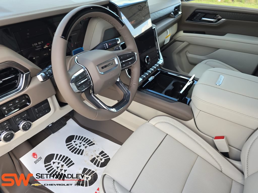 New 2026 GMC Yukon Denali w/ Denali Reserve Package AWD/4WD image 17